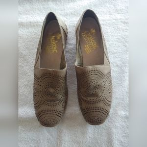 Reiker beige/green size 10 shoes